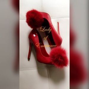 Adorable Red Fur Patent Leather Pointy-Toe Pumps!